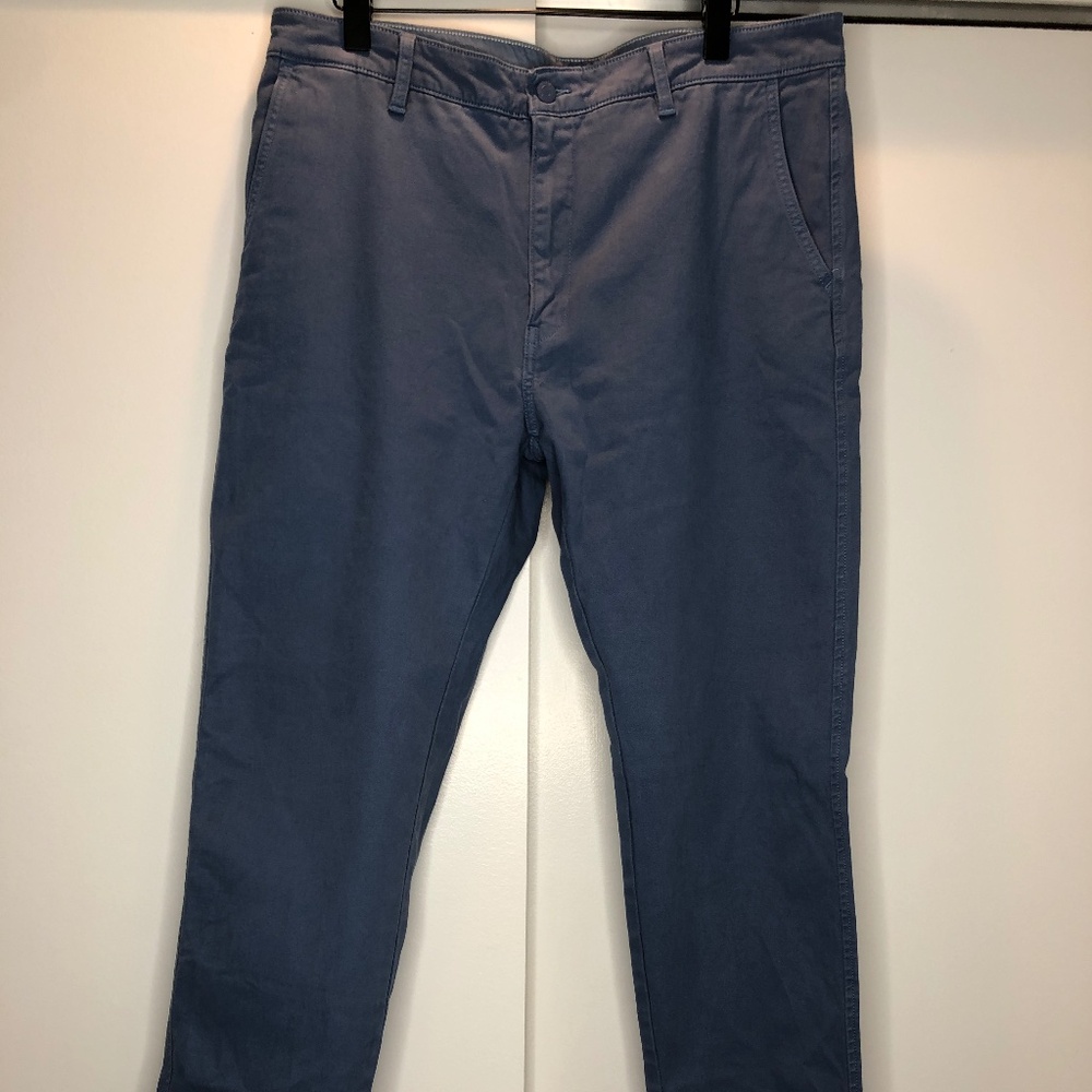 Levi's Mens XX Standard Taper Chino Blue W 36 L 32 , Pants